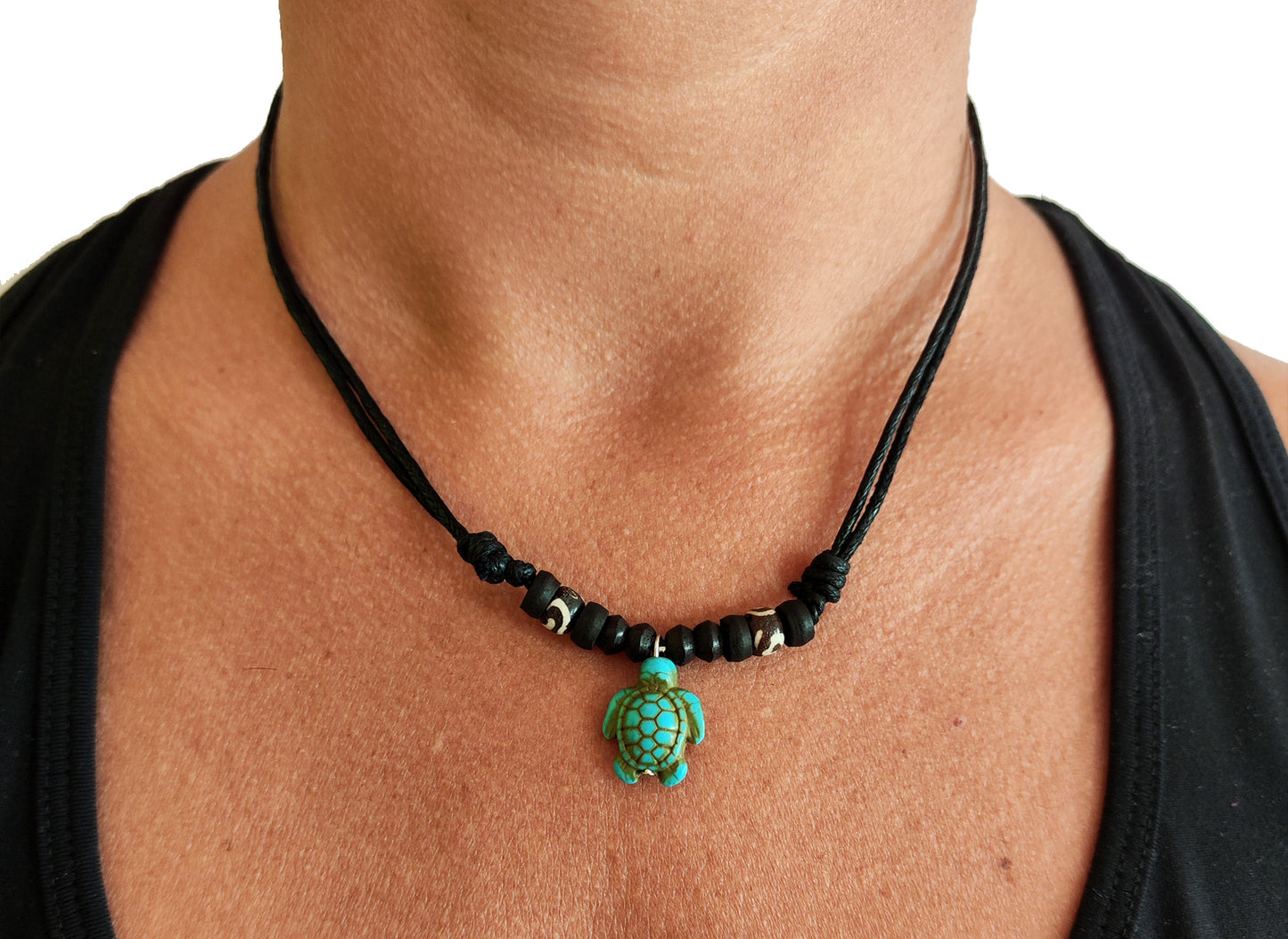Collar de tortuga hecho a mano