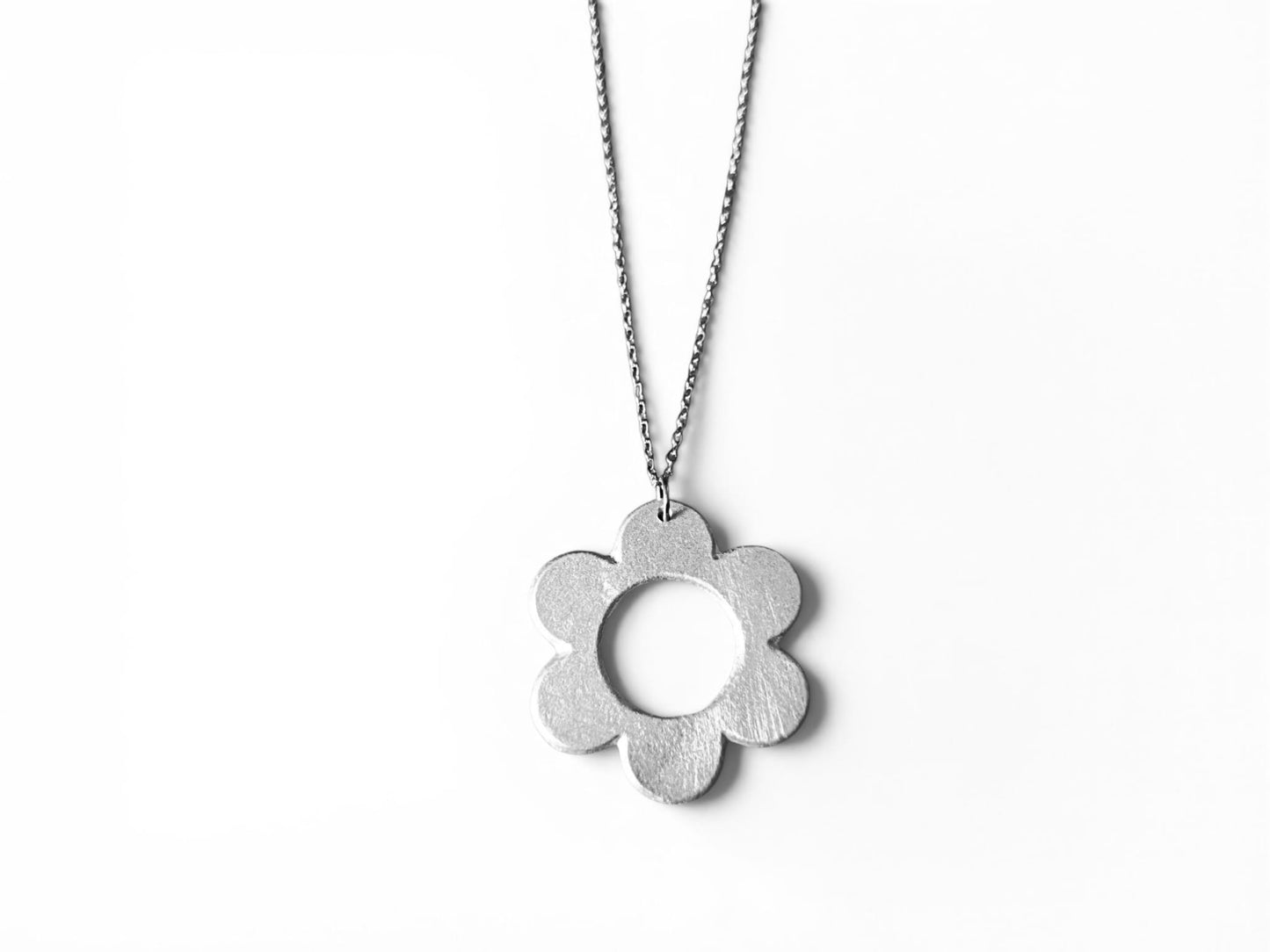 Collana Fiore — Alluminio da Ordigni Bellici