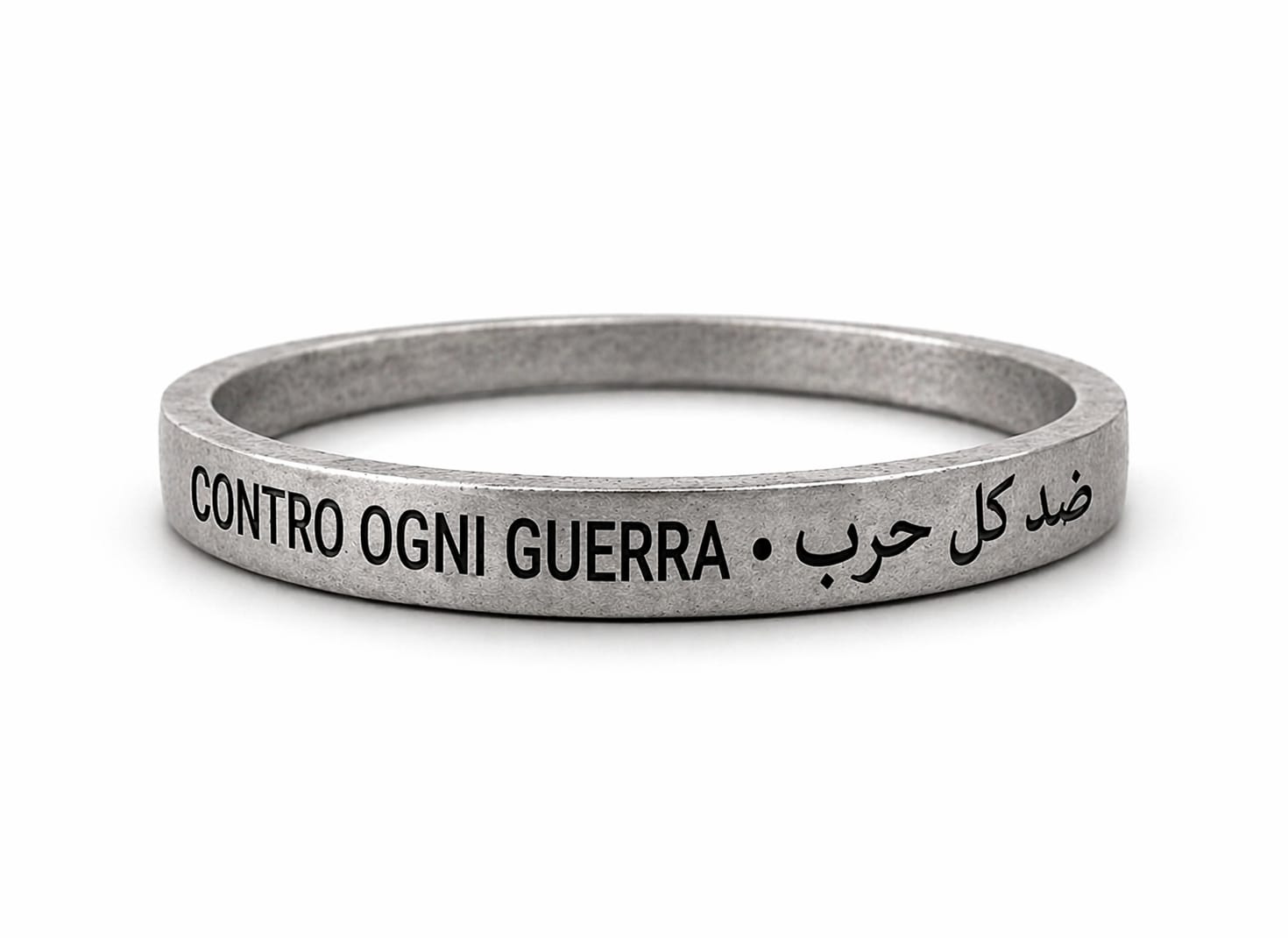 Contro Ogni Guerra — Edizione Regalo · Bracciale in alluminio da ordigni bellici
