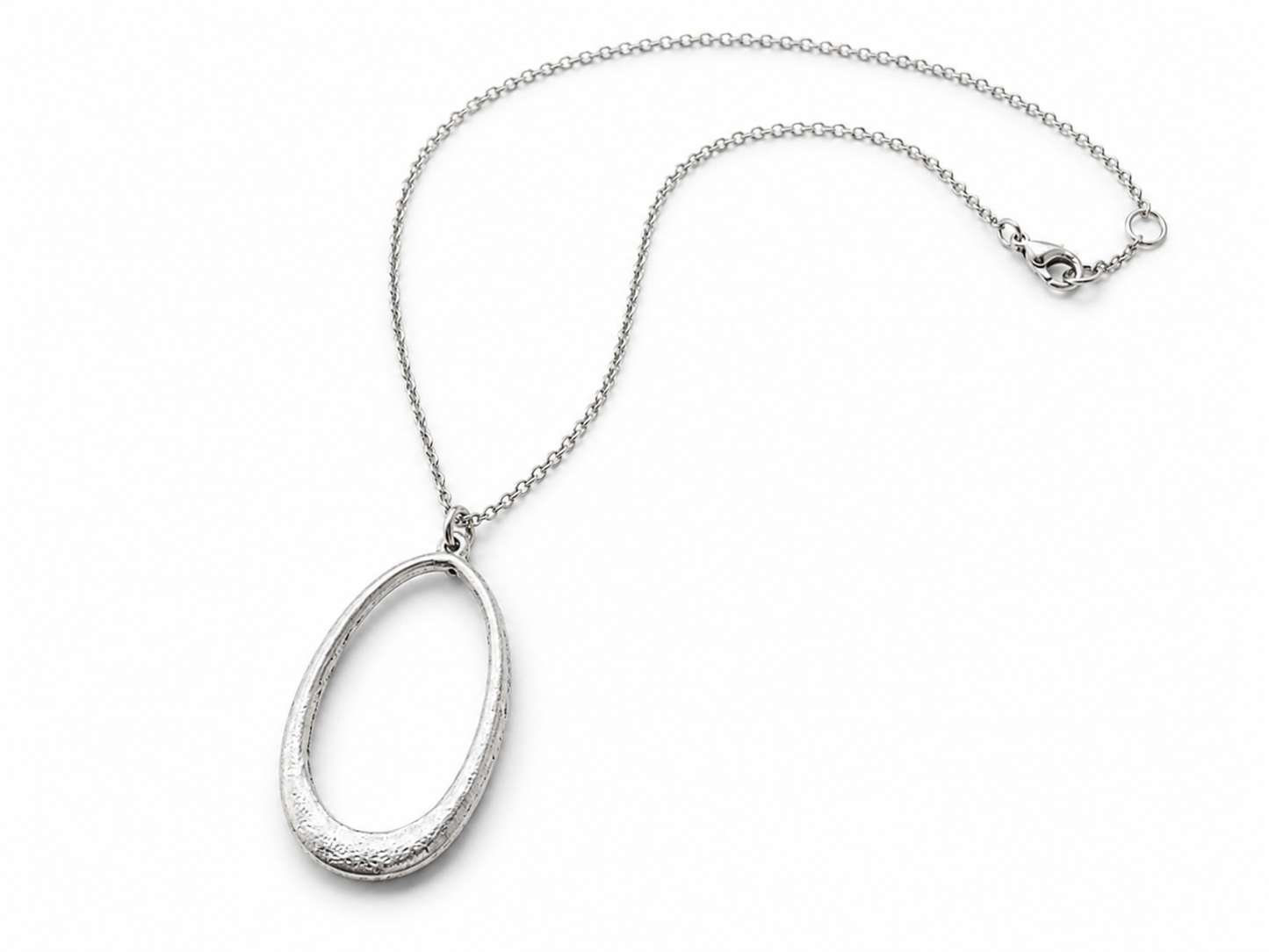 Collana a goccia in alluminio riciclato fatta a mano, nichel free