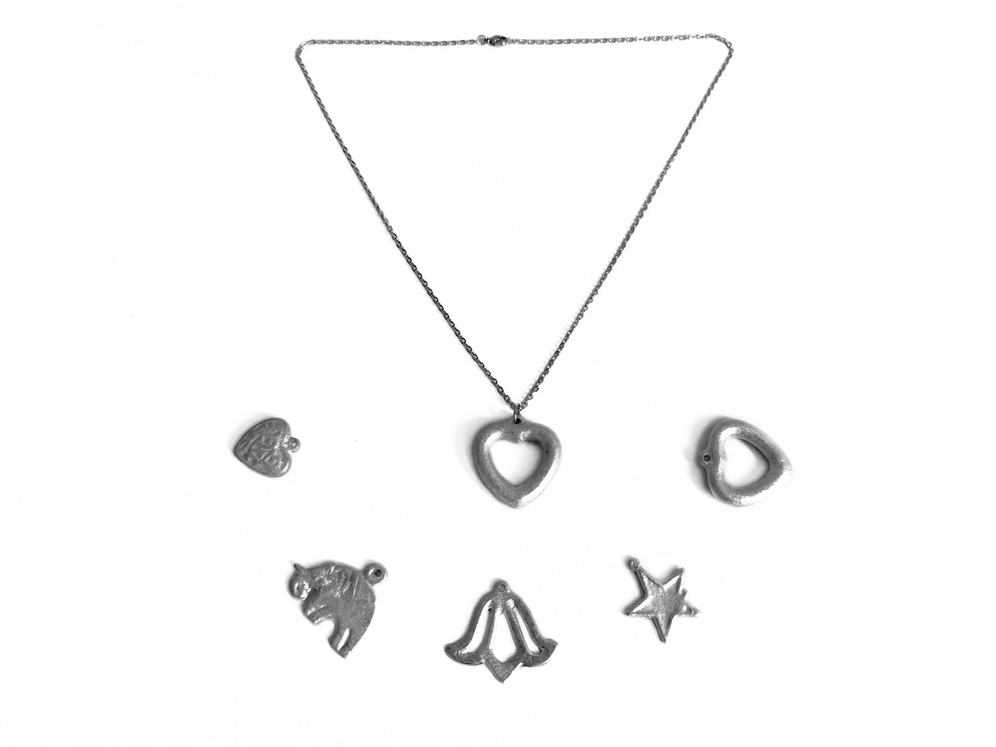 collana da donna in acciaio inossidabile anallergico con pendenti in varie forme cuore grande elefante fiore di loto stella in alluminio riciclato