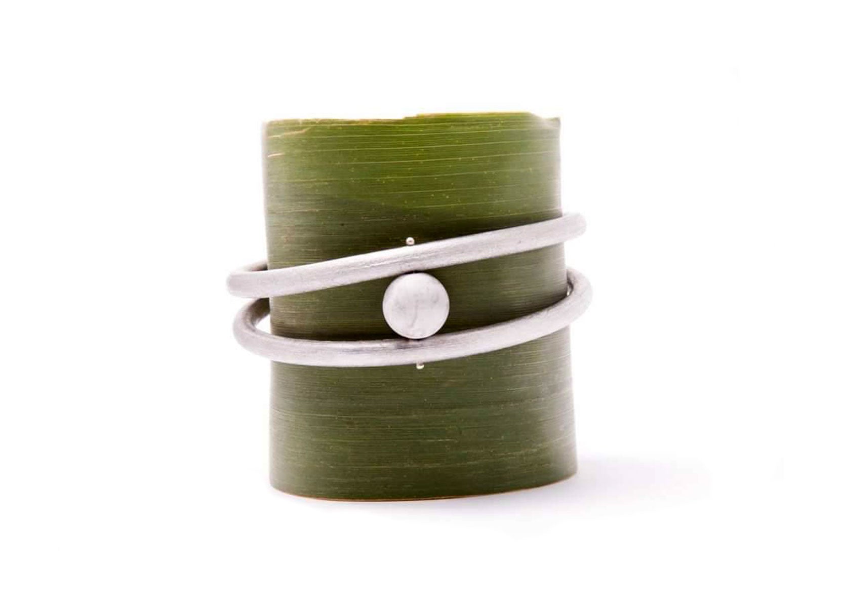 bracciale ecologico bracciale riciclato da donna bracciale con pietra dura bianco biancabracciale doppio